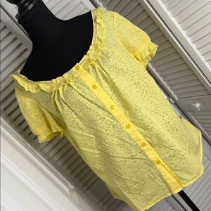 Caribbean Joe Yellow Button-Down Blouse